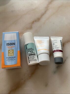 Daily SPF Sunscreen Sample Travel Size